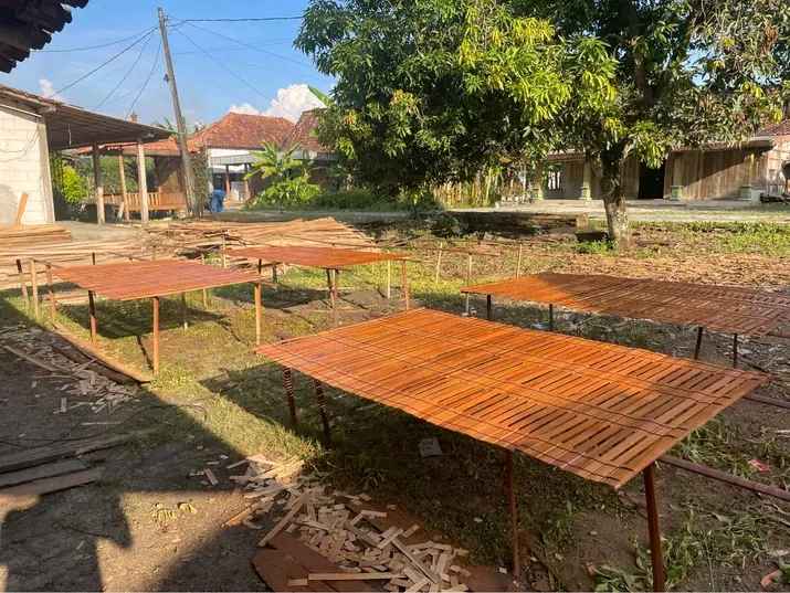 Tirai Kayu Indoor